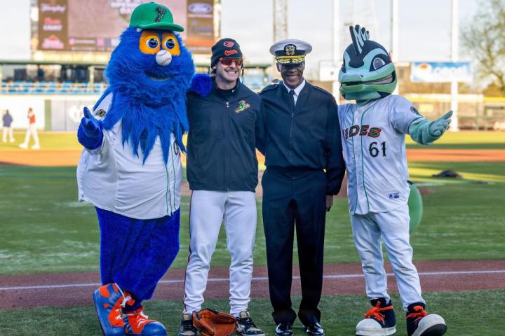 Norfolk Tides Mascots